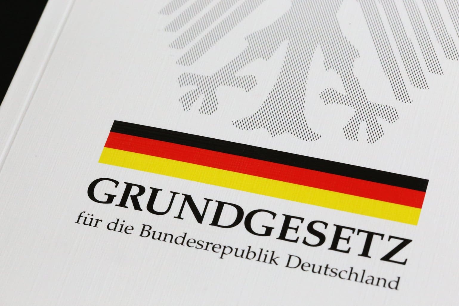 ZMI-Newsletter vom 21.4.2024 – 75 Jahre Grundgesetz